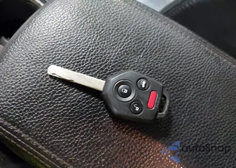 2012 Subaru Outback 2.5I Limited z USA, uszkodzony, nr VIN 4S4BRCKC5C3223236